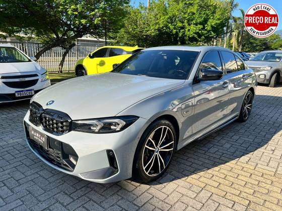 BMW 330e 2.0 16V TURBO HÍBRIDO M SPORT AUTOMÁTICO BMW 330e 2.0 16V TURBO HÍBRIDO M SPORT AUTOMÁTICO